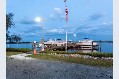 64 Braden Castle Drive, Bradenton, FL 34208 - Photo 19