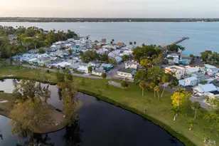 64 Braden Castle Dr, Bradenton, FL 34208 - Photo 25