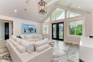 2156 Orchid St, Sarasota, FL 34239 - Photo 11