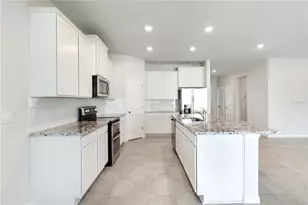 604 160th Street E, Bradenton, FL 34212 - Photo 9