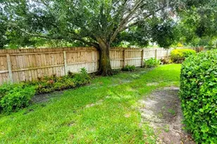 3807 El Poinier Ct, Sarasota, FL 34232 - Photo 19