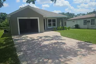 2008 2nd Ave E, Palmetto, FL 34221 - Photo 1