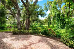 4518 Whisperwood, Sarasota, FL 34235 - Photo 5