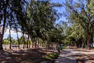 5908 17th St W, Bradenton, FL 34207 - Photo 23