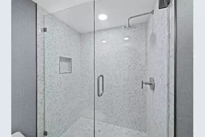 1511 Gulf Of Mexico Drive #302, Longboat Key, FL 34228 - Photo 53