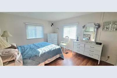 240 La Costa, North Port, FL 34287 - Photo 9