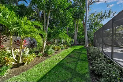 1621 Pine Bay Drive, Sarasota, FL 34231 - Photo 55