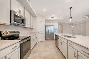 5624 Summit Pointe Circle, Bradenton, FL 34210 - Photo 11