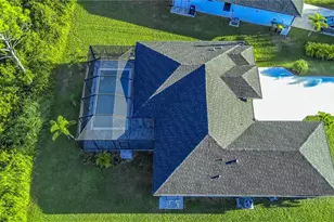 24 Medalist Cir, Rotonda West, FL 33947 - Photo 33