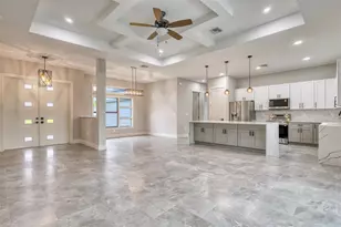 24 Medalist Cir, Rotonda West, FL 33947 - Photo 19