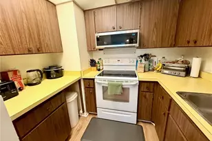 4805 Rilma Ave, Sarasota, FL 34234 - Photo 7