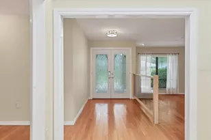 1612 Pine Harrier Cir, Sarasota, FL 34231 - Photo 11