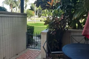 7400 Sun Island Dr S, South Pasadena, FL 33707 - Photo 5