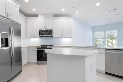 3426 79th Street Circle W #202, Bradenton, FL 34209 - Photo 3