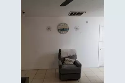 2325 16th Avenue Circle E, Palmetto, FL 34221 - Photo 5