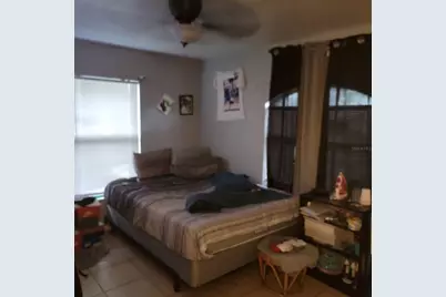 2325 16th Avenue Circle E, Palmetto, FL 34221 - Photo 7