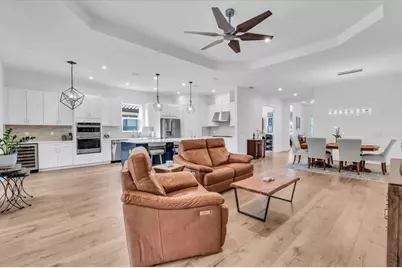 10804 Wicker Park Place, Palmetto, FL 34221 - Photo 9