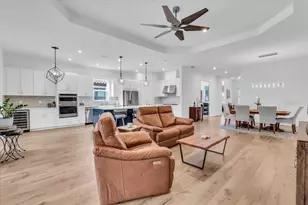 10804 Wicker Park Pl, Palmetto, FL 34221 - Photo 9