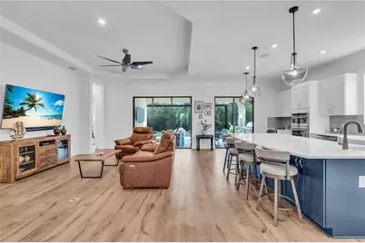 10804 Wicker Park Place, Palmetto, FL 34221 - Photo 5