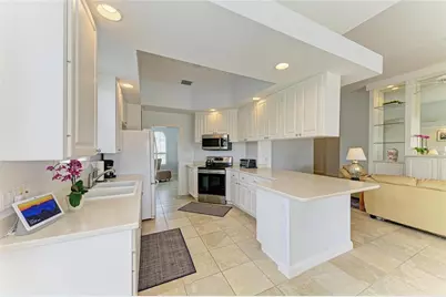 5827 Benevento Drive, Sarasota, FL 34238 - Photo 15