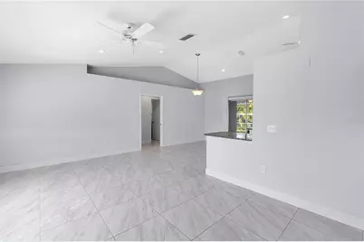 911 Wee Burn Place, Sarasota, FL 34243 - Photo 3