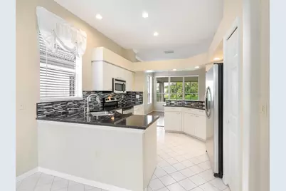 5683 Downham Meadows, Sarasota, FL 34235 - Photo 13