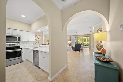 5325 Chase Oaks Drive, Sarasota, FL 34241 - Photo 5