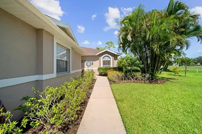 5325 Chase Oaks Drive, Sarasota, FL 34241 - Photo 3