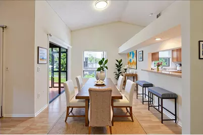 5021 Barrington Circle #302, Sarasota, FL 34234 - Photo 11