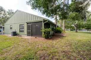 5021 Barrington Cir, Sarasota, FL 34234 - Photo 31