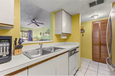 503 Albee Farm Road #B16, Venice, FL 34285 - Photo 11