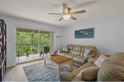 1310 Glen Oaks Drive E #391E, Sarasota, FL 34232 - Photo 3