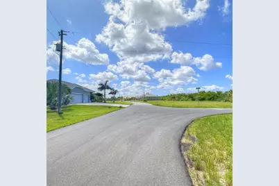 17294 Comingo Lane, Punta Gorda, FL 33955 - Photo 9