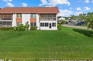 4852 Independence Dr, Bradenton, FL 34210 - Photo 5