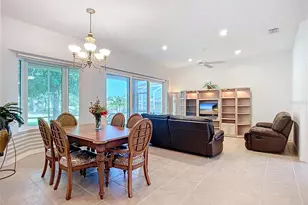 5195 Highbury Cir, Sarasota, FL 34238 - Photo 9