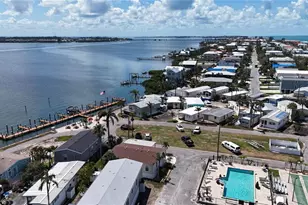 2601 Gulf Dr N, Bradenton Beach, FL 34217 - Photo 17