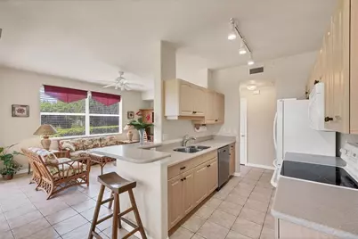 4215 Vicenza Drive #B1, Venice, FL 34293 - Photo 11