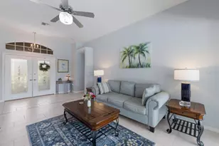 498 Lake of the Woods Dr, Venice, FL 34293 - Photo 7