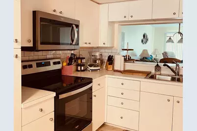 9330 Clubside Circle #3209, Sarasota, FL 34238 - Photo 3