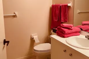 9330 Clubside Cir, Sarasota, FL 34238 - Photo 17