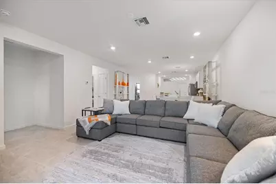 6511 Silverstar Drive, Sarasota, FL 34240 - Photo 9