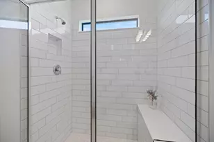 6511 Silverstar Dr, Sarasota, FL 34240 - Photo 23