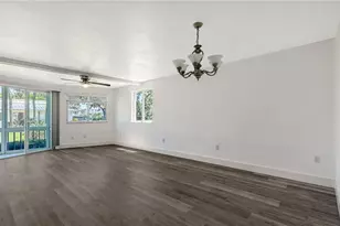 771 John Ringling Blvd, Sarasota, FL 34236 - Photo 13