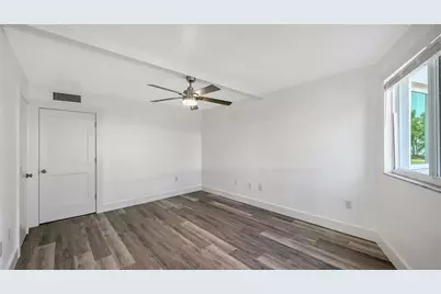 771 John Ringling Boulevard #7, Sarasota, FL 34236 - Photo 21