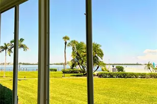 771 John Ringling Blvd, Sarasota, FL 34236 - Photo 9