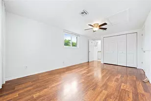 1911 Upper Beechwood Ave, Sarasota, FL 34231 - Photo 25