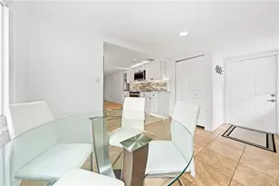 1911 Upper Beechwood Ave, Sarasota, FL 34231 - Photo 21