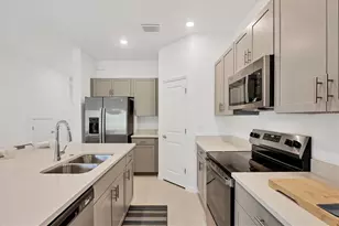 15032 Cuzcorro Ct, Nokomis, FL 34275 - Photo 11