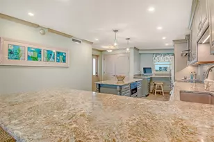 5750 Midnight Pass Rd, Sarasota, FL 34242 - Photo 23