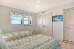 5750 Midnight Pass Rd, Sarasota, FL 34242 - Photo 39